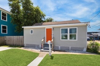 Building Photo - 1213 55th St