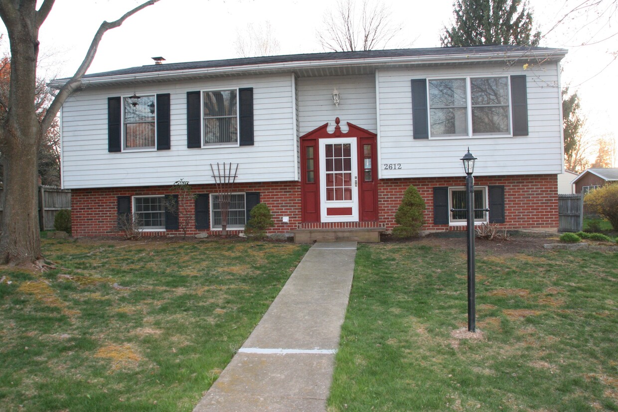 Primary Photo - 2612 Penbrook Ln