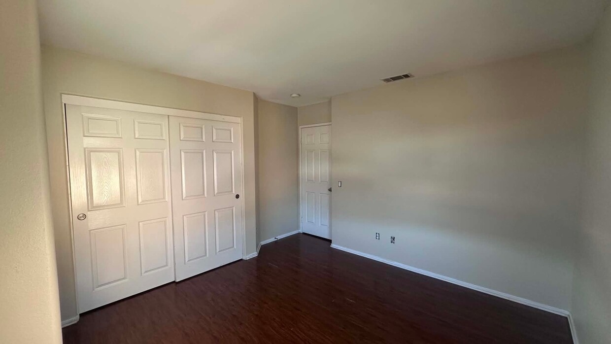 Foto del edificio - 13458 Eagle Nest Ct