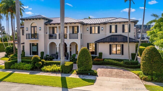 Foto del edificio - 7474 NE Bay Cove Ct