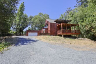 Building Photo - 7504 Mirabel Rd