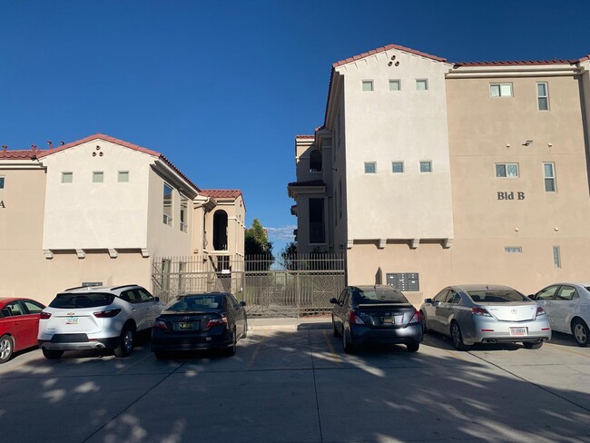 Building Photo - 4801 Gibson Blvd SE