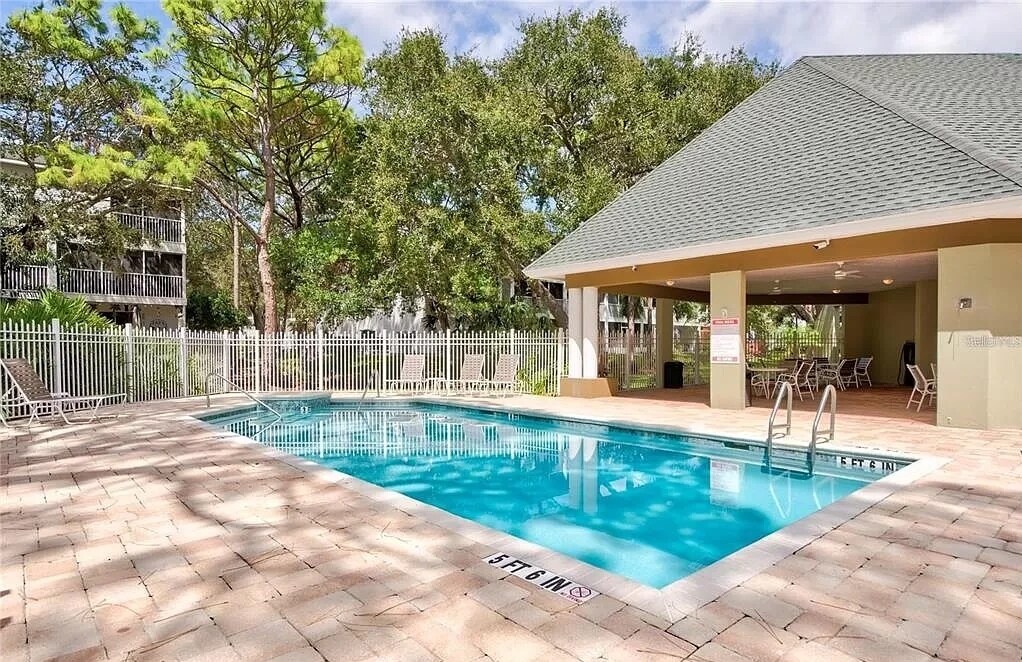 piscina comunitaria - 9894 Indian Key Trl