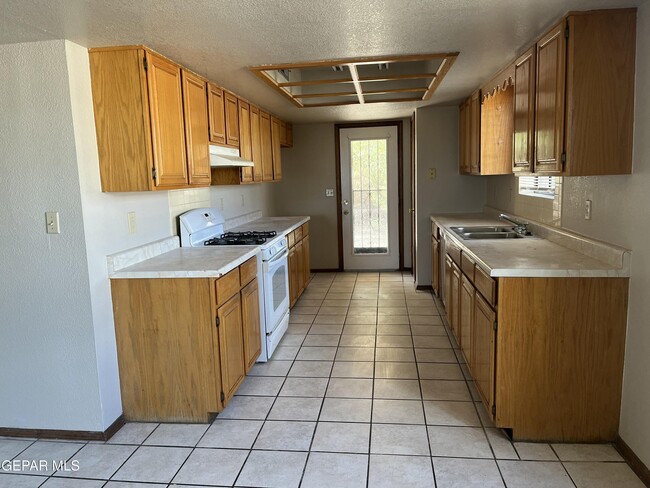 Foto del edificio - 2601 Jefferson Ave