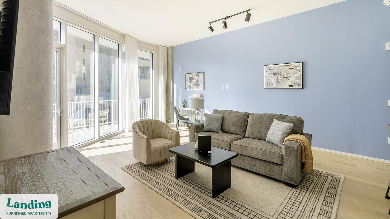 Primary Photo - 143 E Commerce St