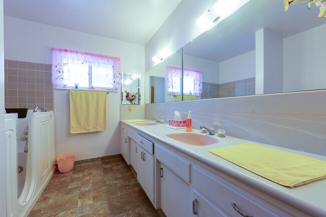 Foto del edificio - 3105 Barnett St