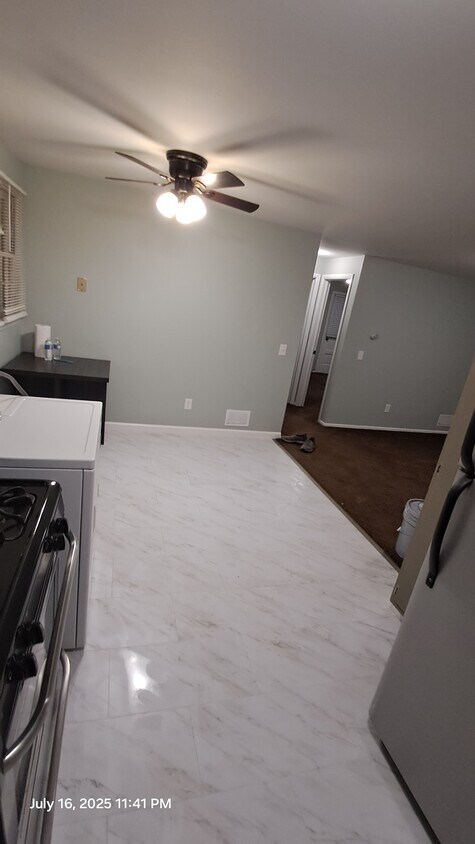 Foto principal - 3139 W Ridge Rd