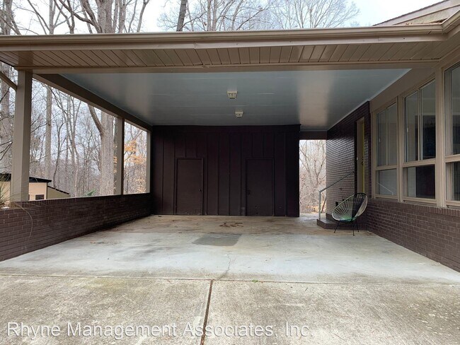 Building Photo - 4 br, 3 bath House - 4407 Laurel Hills Road