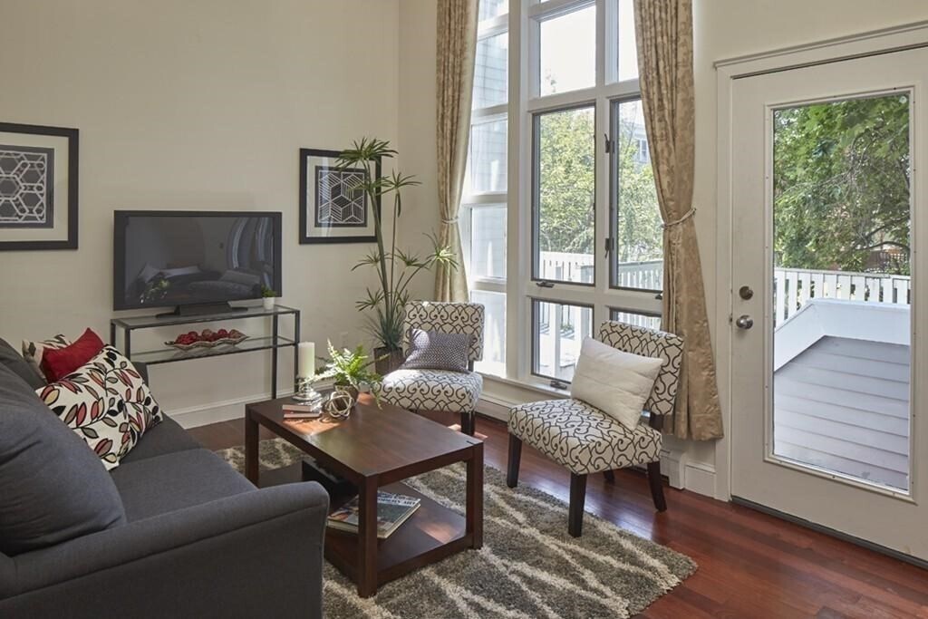 Foto principal - 4 Fort Washington Pl