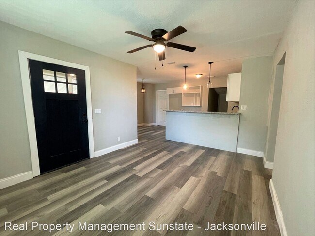 Building Photo - 3 br, 1 bath House - 2974 Burke St