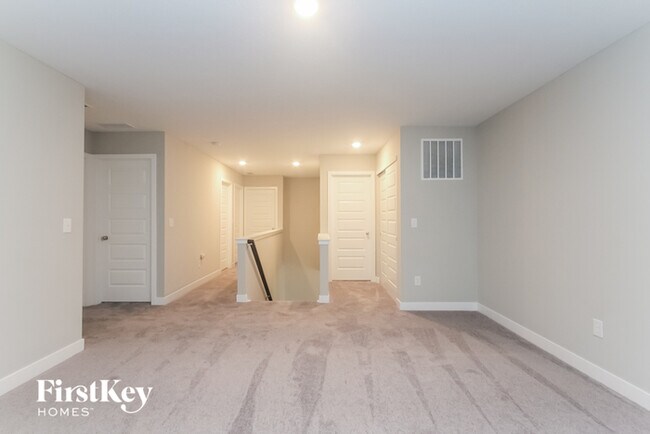 Building Photo - 2392 S Carlota Dr