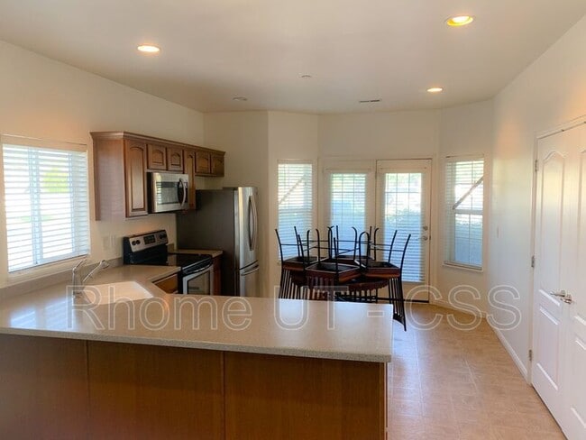 Building Photo - 13528 Venicia Way