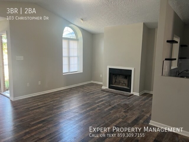 Building Photo - 103 Christopher Dr