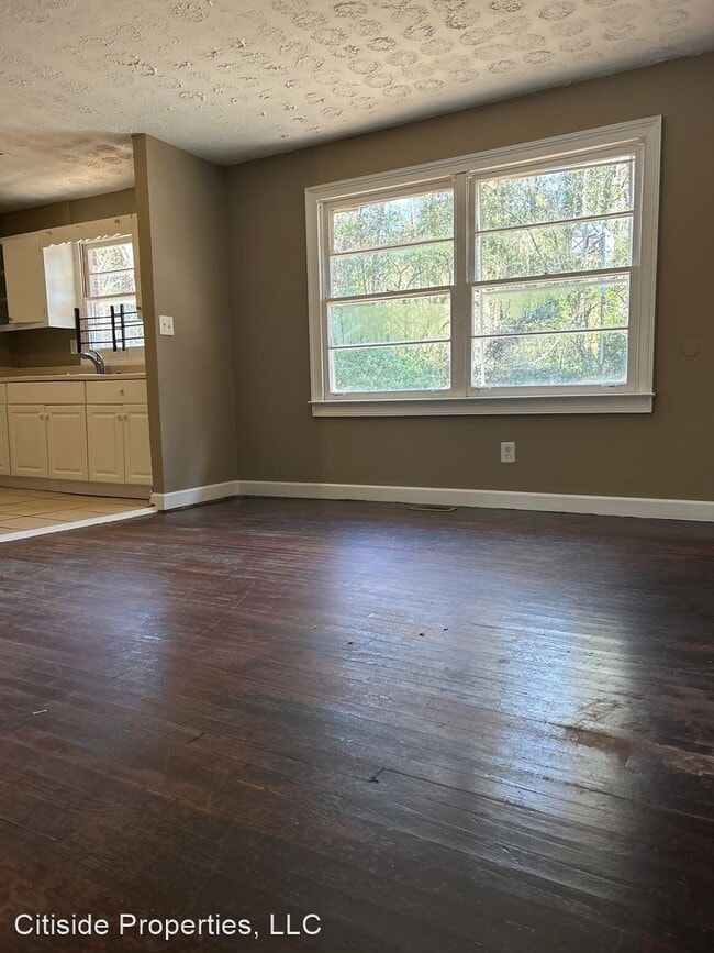 Foto del edificio - 3 br, 1.5 bath House - 871 Harwell Rd NW