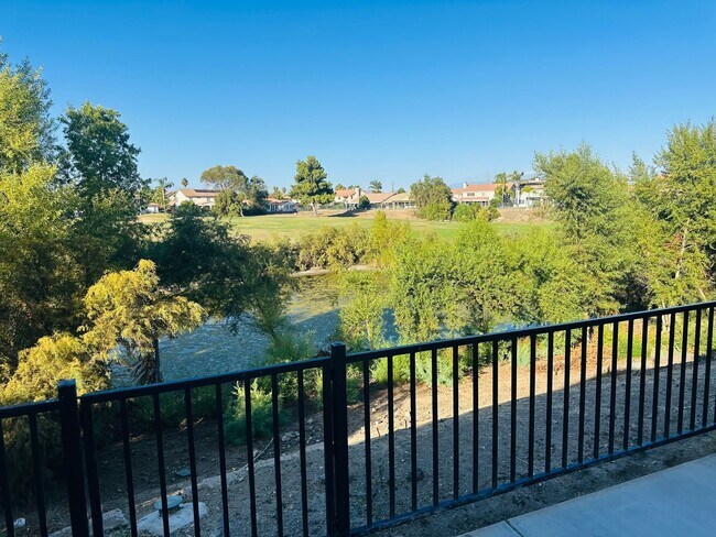 Foto del edificio - 5 Bed 3 Bath Home for rent in Murrieta