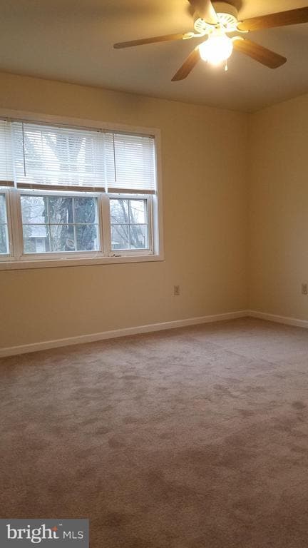 Foto del edificio - 8220 Savage Guilford Rd