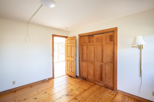 Building Photo - 396 Prindle Rd