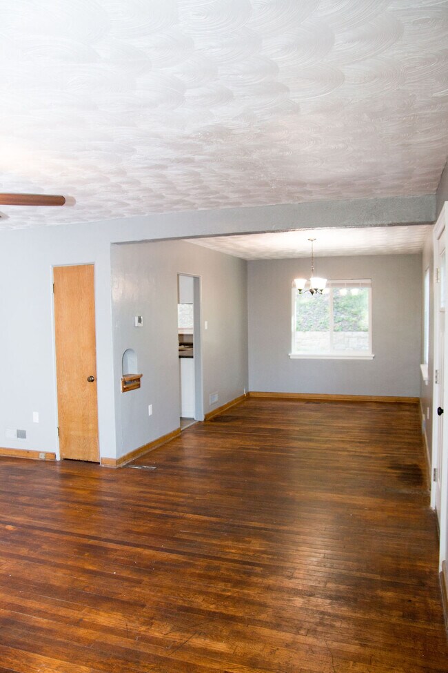 Foto del edificio - 1223 Greenbrier Rd