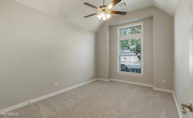 Building Photo - 2 br, 2 bath House - 10922 E 83rd St