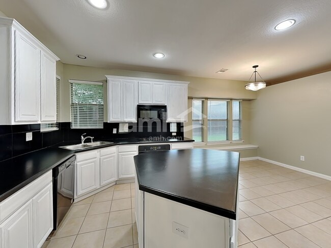 Building Photo - 5205 Geode Ln