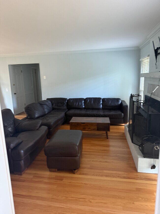 Foto del edificio - 212 White Oak St