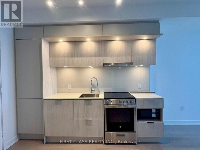 Photo du bâtiment - 448 Burnhamthorpe Rd W