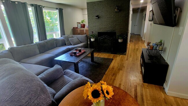 Foto del edificio - 113 NW 176th Plz