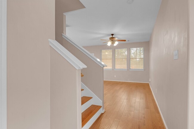 Foto del edificio - 38 E Stedhill Loop