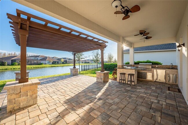 Building Photo - 31232 Chesapeake Bay Dr