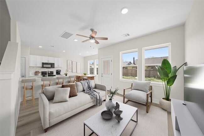 Foto del edificio - 3439 Rockrill Dr