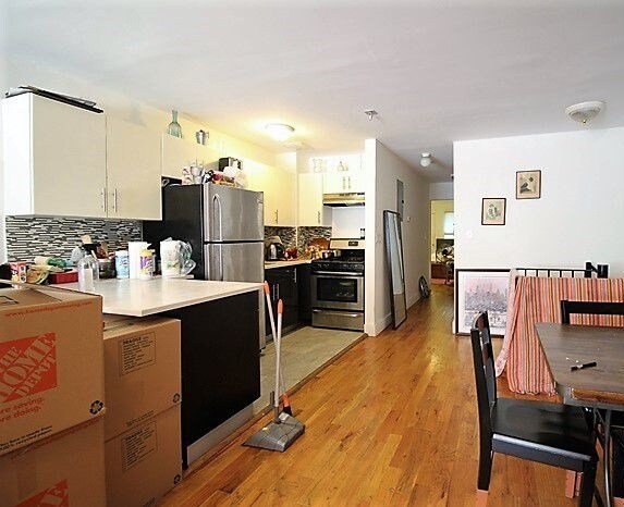 Foto principal - 57 Pulaski St