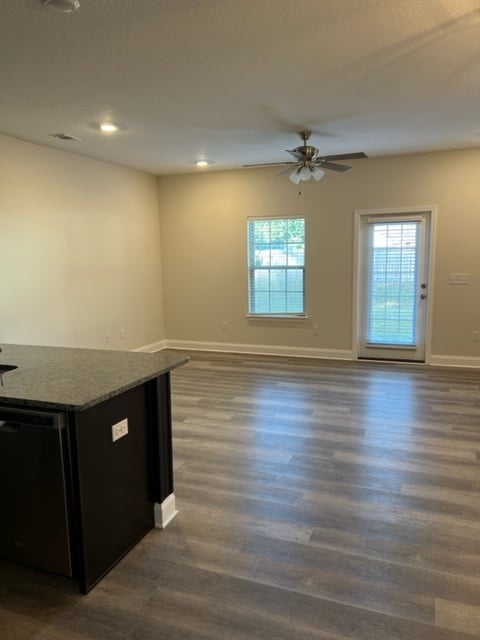 Foto del edificio - Grande View Townhomes