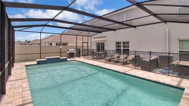 Building Photo - 16762 Carlton Pond St