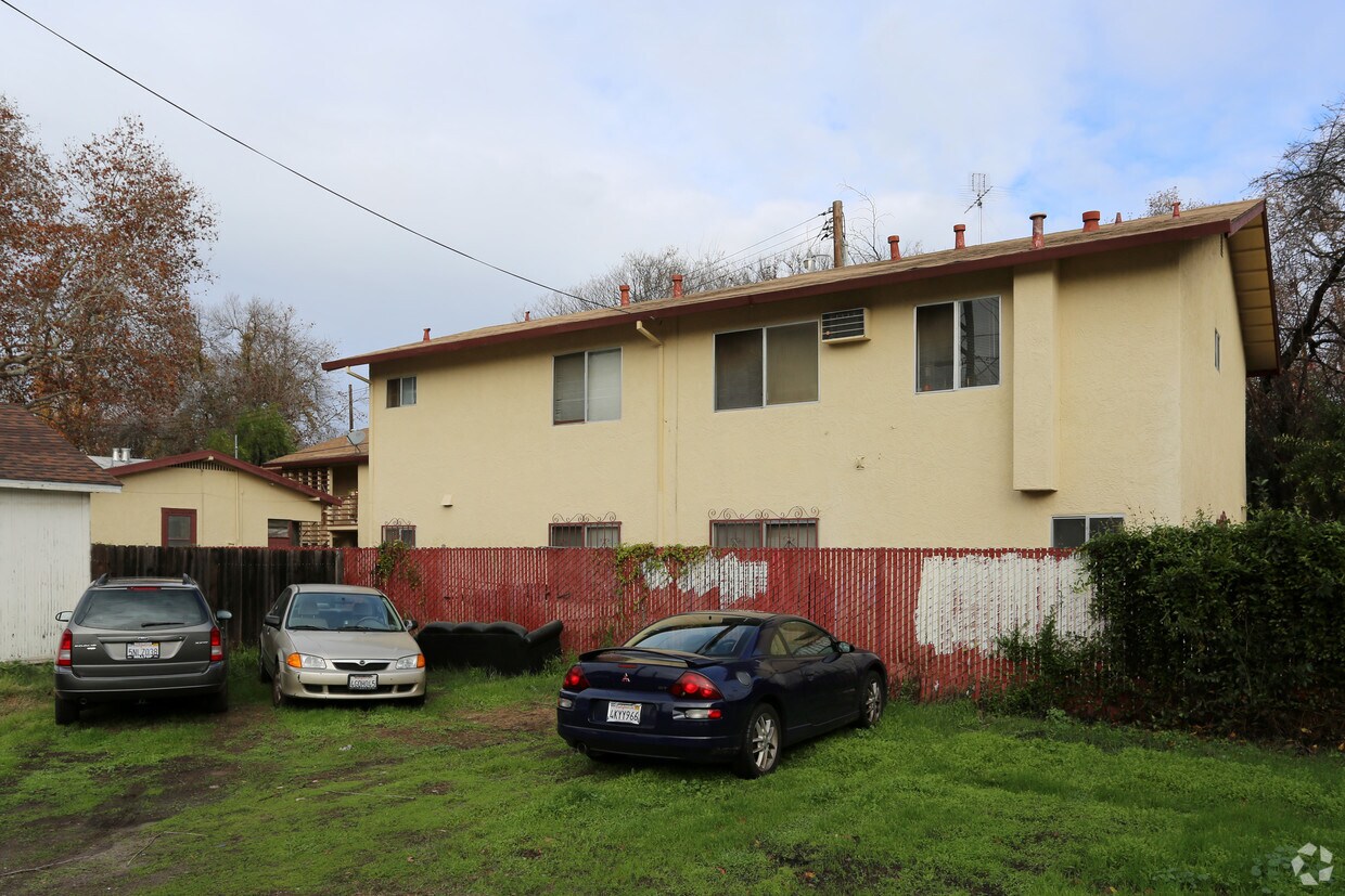 Foto del edificio - 2105-2108 10th St