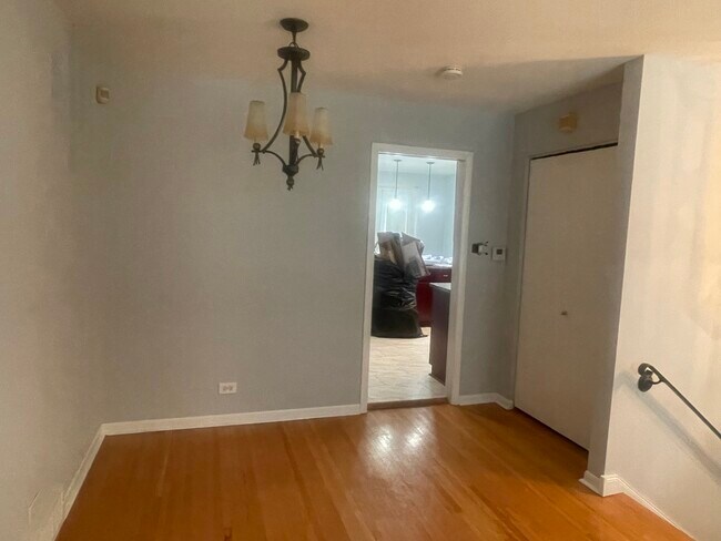 Foto del edificio - 14208 Drexel Ave