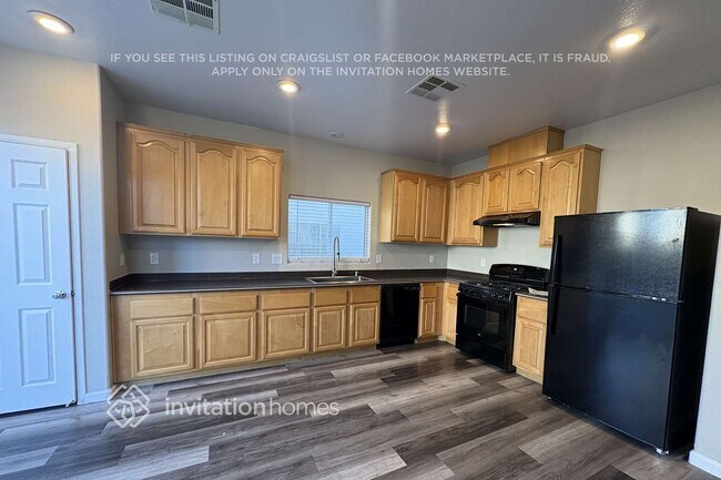 Building Photo - 9538 Vivid Colors Ave