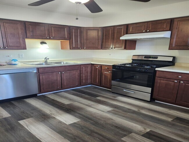 Building Photo - 7715 Woodward Ave