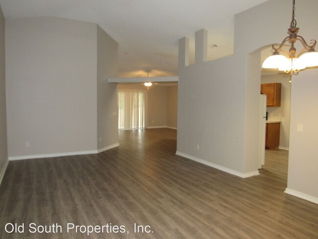 Building Photo - 4 br, 2 bath House - 608 Saleta Street
