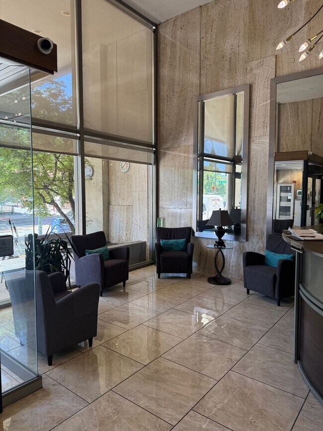 Foto del edificio - 100 N Arlington Ave