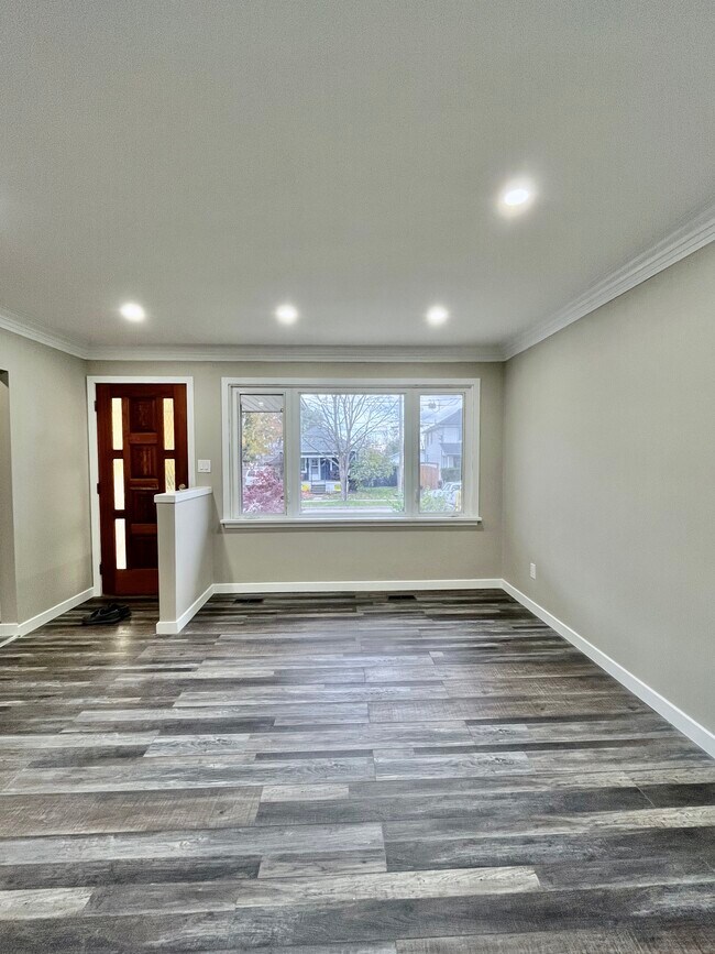 Photo du bâtiment - Main - 10 Fourth S Welland Ontario L3B 3X9