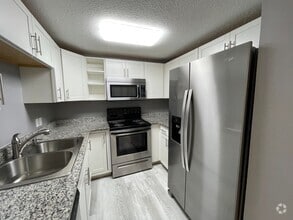 Building Photo - 816 Bradley Cir
