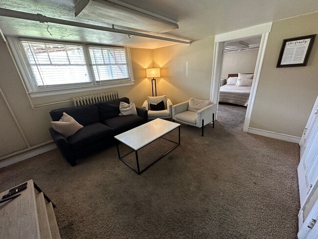Building Photo - Provo City Center - 1 Bedroom Apartment