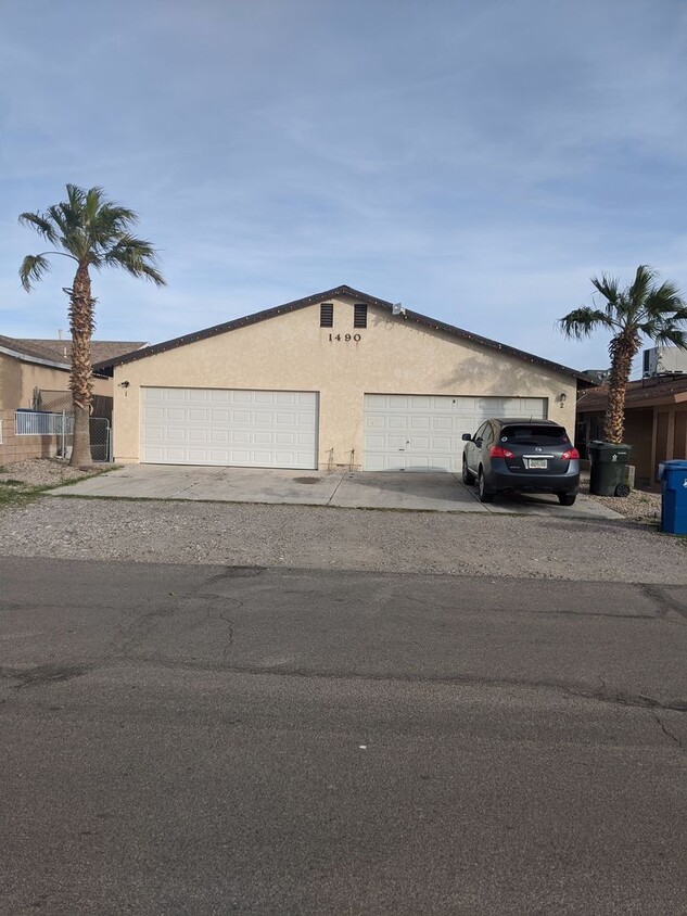Primary Photo - 1490 Church Dr
