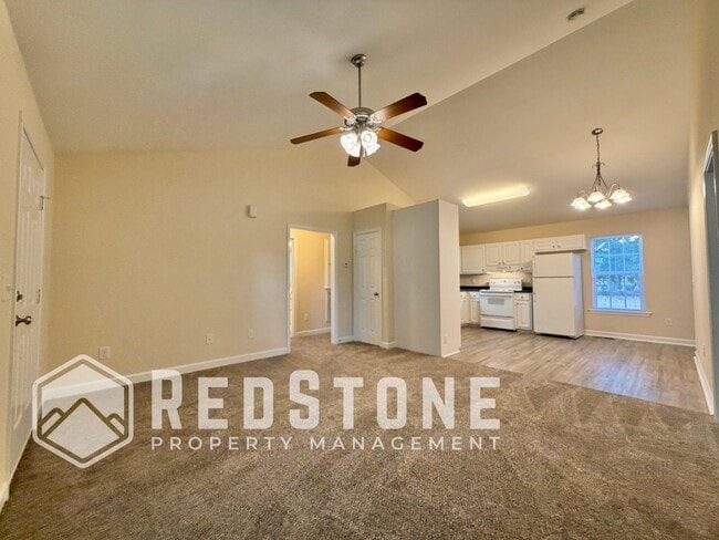 Building Photo - 2621 Trail Five