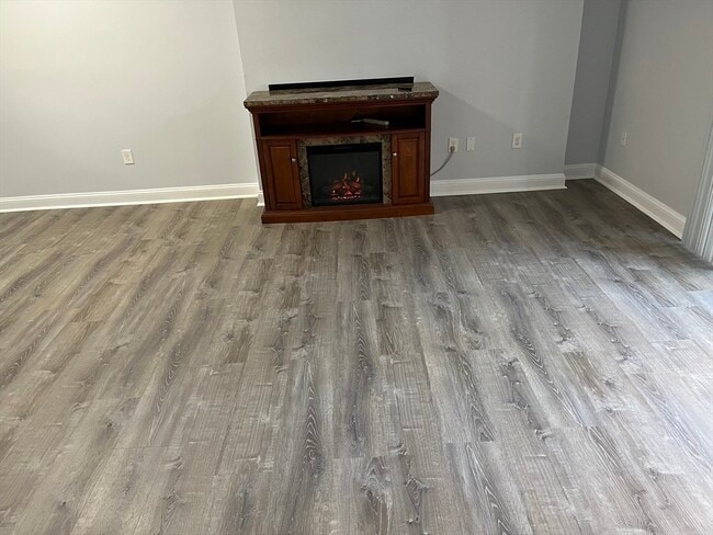 Foto del edificio - 37 Highwood Dr