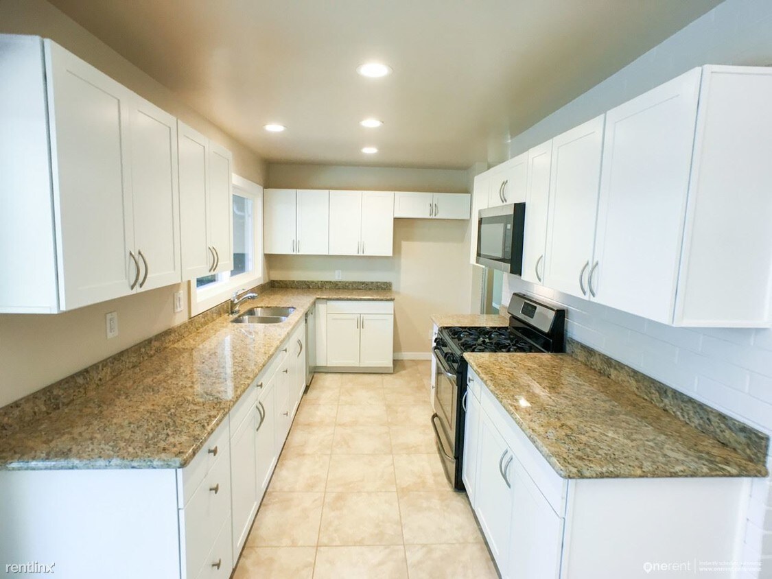 Foto principal - 8004 Talbot Rd