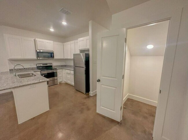 Foto del edificio - Beautiful Heart of Lubbock Duplex