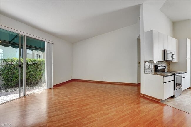 Building Photo - 3 br, 2 bath House - 3951 Redondo Ct
