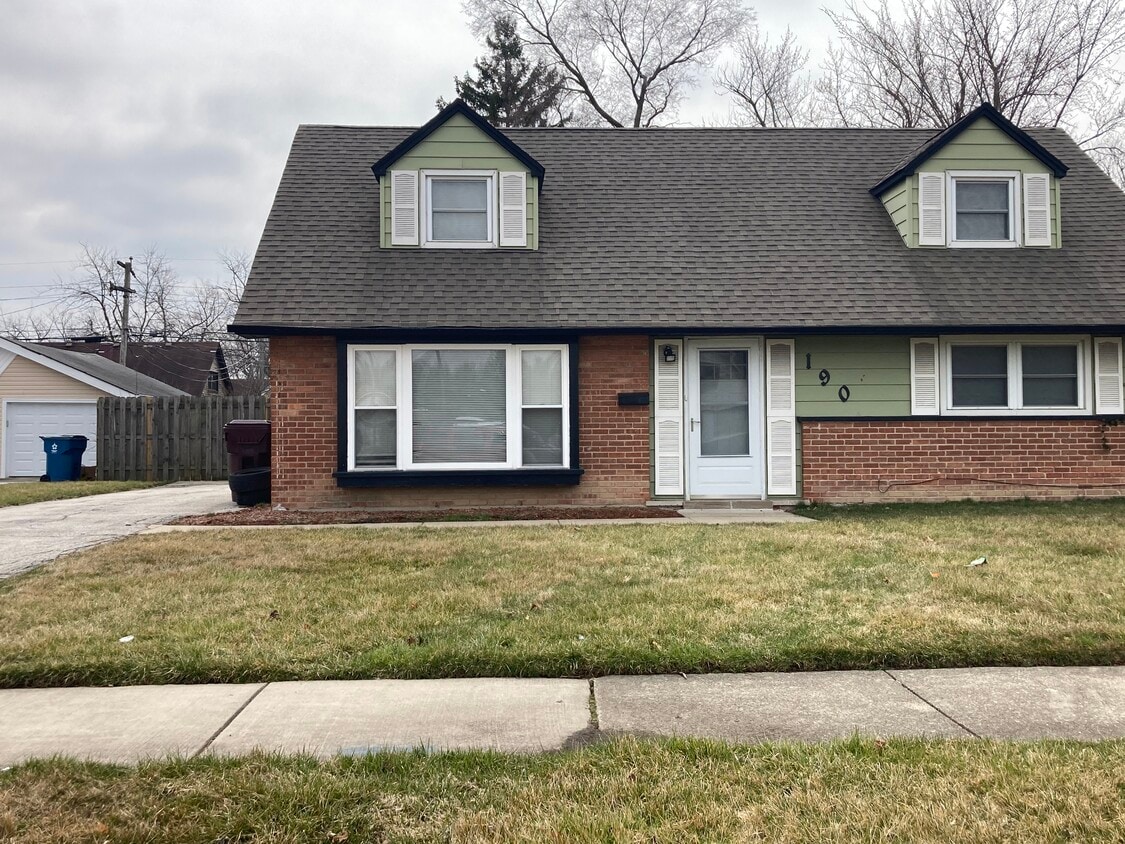190 W Raye Dr, Chicago Heights, IL 60411 House Rental in Chicago