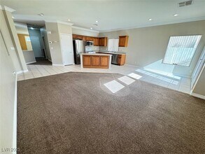 Building Photo - 6412 N Starling Mesa St